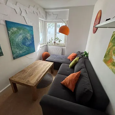 Center - Elenas Space Apartment *