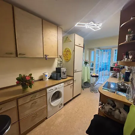 Center - Elenas Space Apartment *
